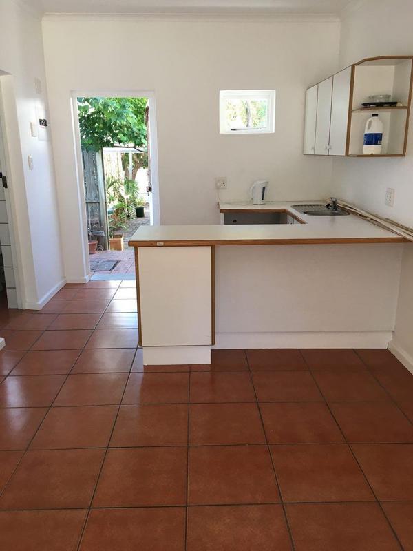 To Let 3 Bedroom Property for Rent in Kenilworth Western Cape